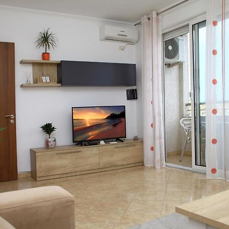 Beautiful Apartment At Port Side! Durrës 外观 照片
