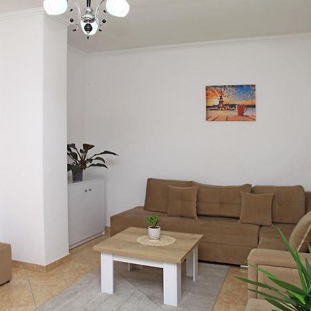 Beautiful Apartment At Port Side! Durrës 外观 照片