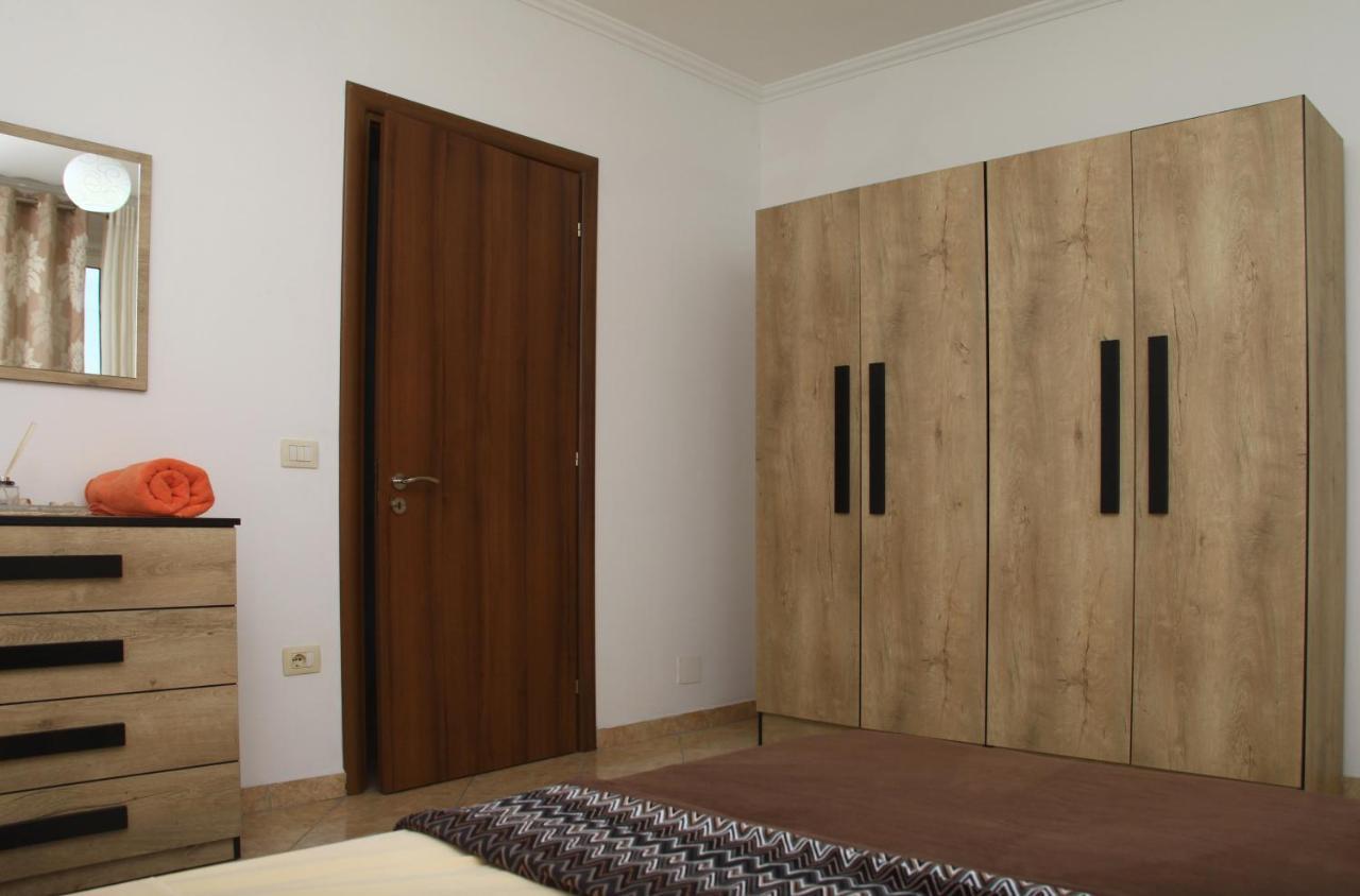 Beautiful Apartment At Port Side! Durrës 外观 照片